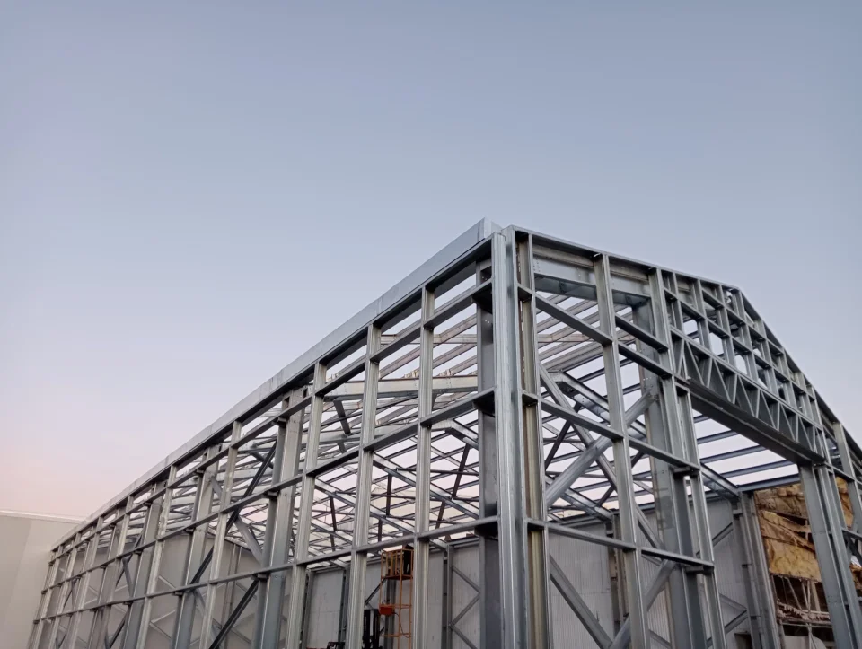 Çelik hangar uygulaması — 01 — Proje fotoğrafı