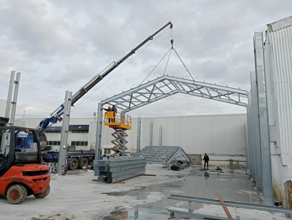 Çelik hangar uygulaması — 01 — Proje fotoğrafı