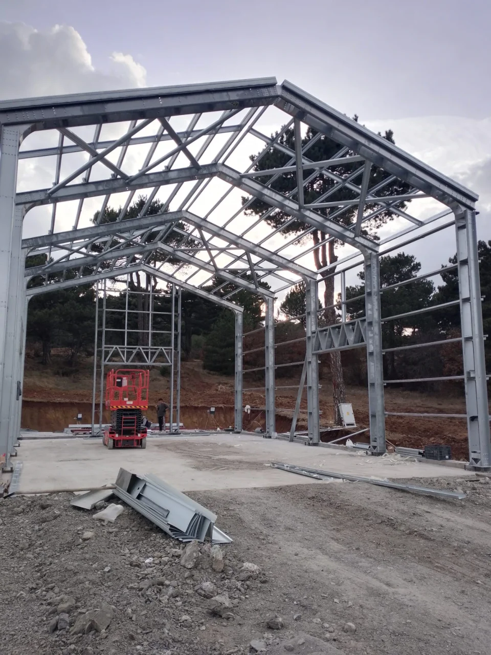 Çelik hangar uygulaması — 02 — Proje fotoğrafı