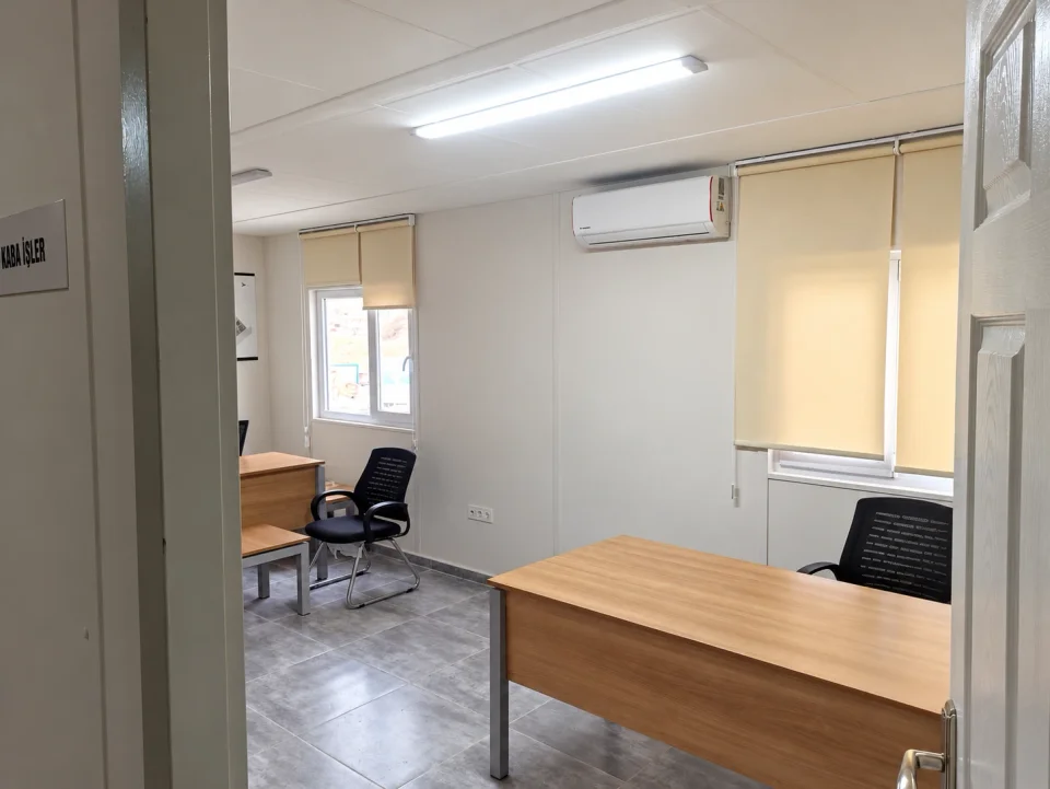 İki katlı modüler şantiye yapısı — Proje fotoğrafı