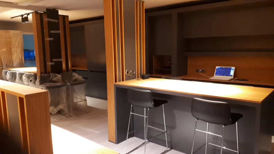İki katlı modüler ofis — Proje fotoğrafı