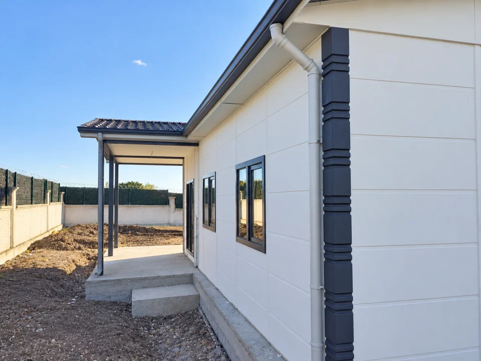 Verandalı Prefabrik Konut 03 — Proje fotoğrafı