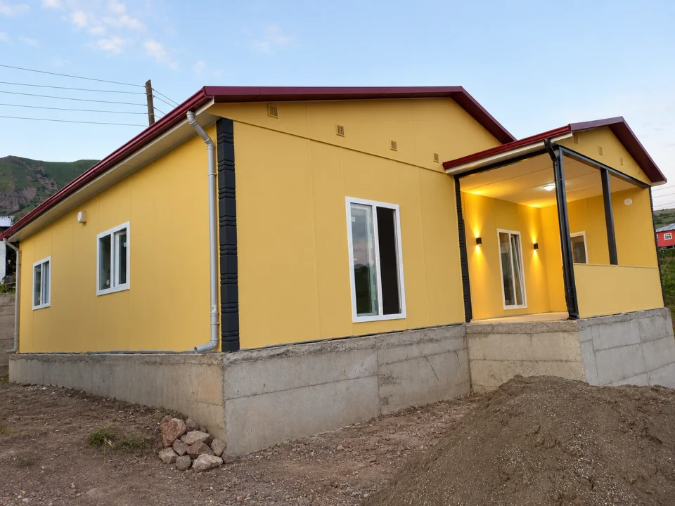 Verandalı Prefabrik Konut 05