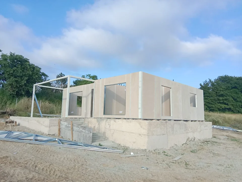 Verandalı Prefabrik Konut 07 — Proje fotoğrafı