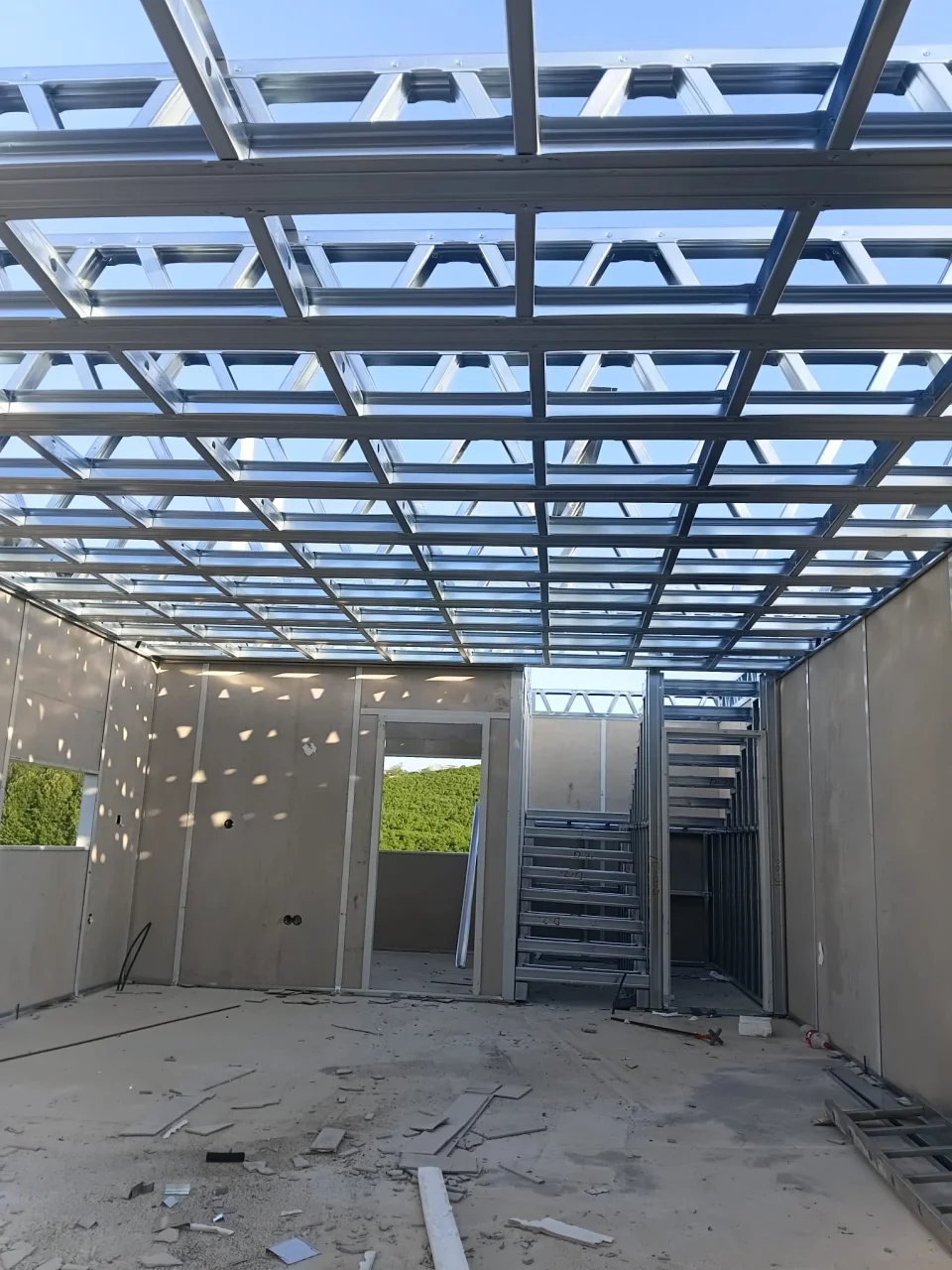 İki Katlı Verandalı Prefabrik Konut 03 — Proje fotoğrafı