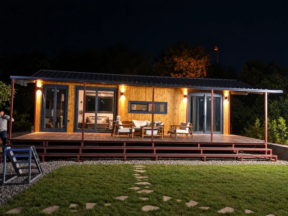 Verandalı Premium Tiny House 01