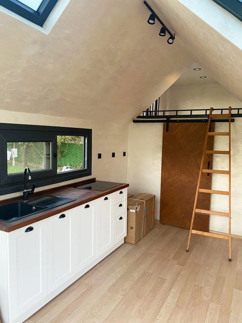 Premium Tiny House 04 — Proje fotoğrafı