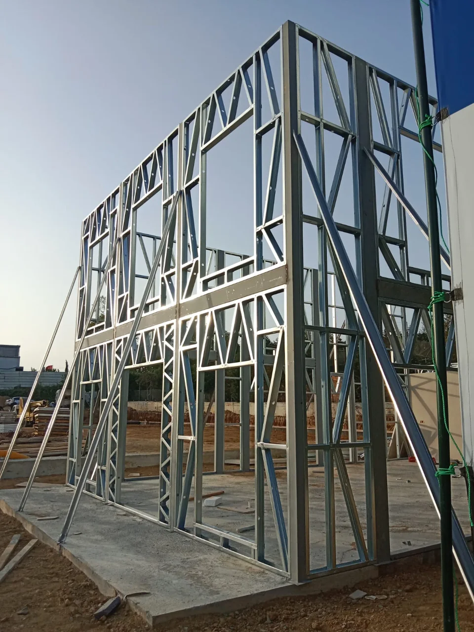 Prefabrik ve Çelik Yapı Projesi